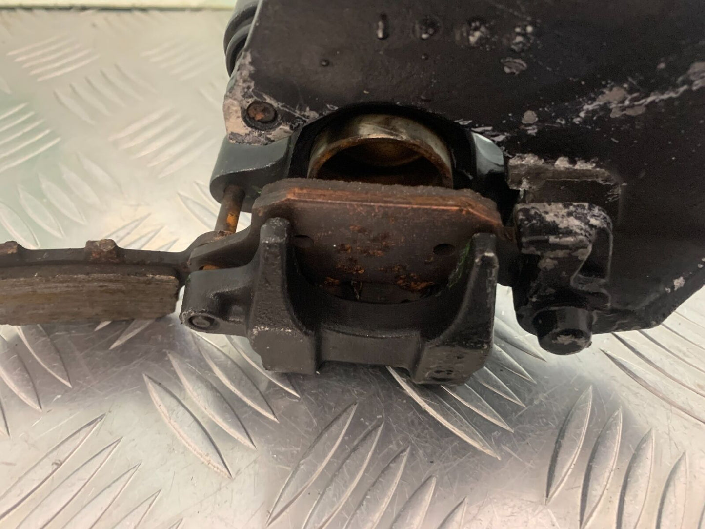 SUZUKI SV1000 SV 1000 K3 REAR CALIPER  YEAR 2004 (STOCK 970)