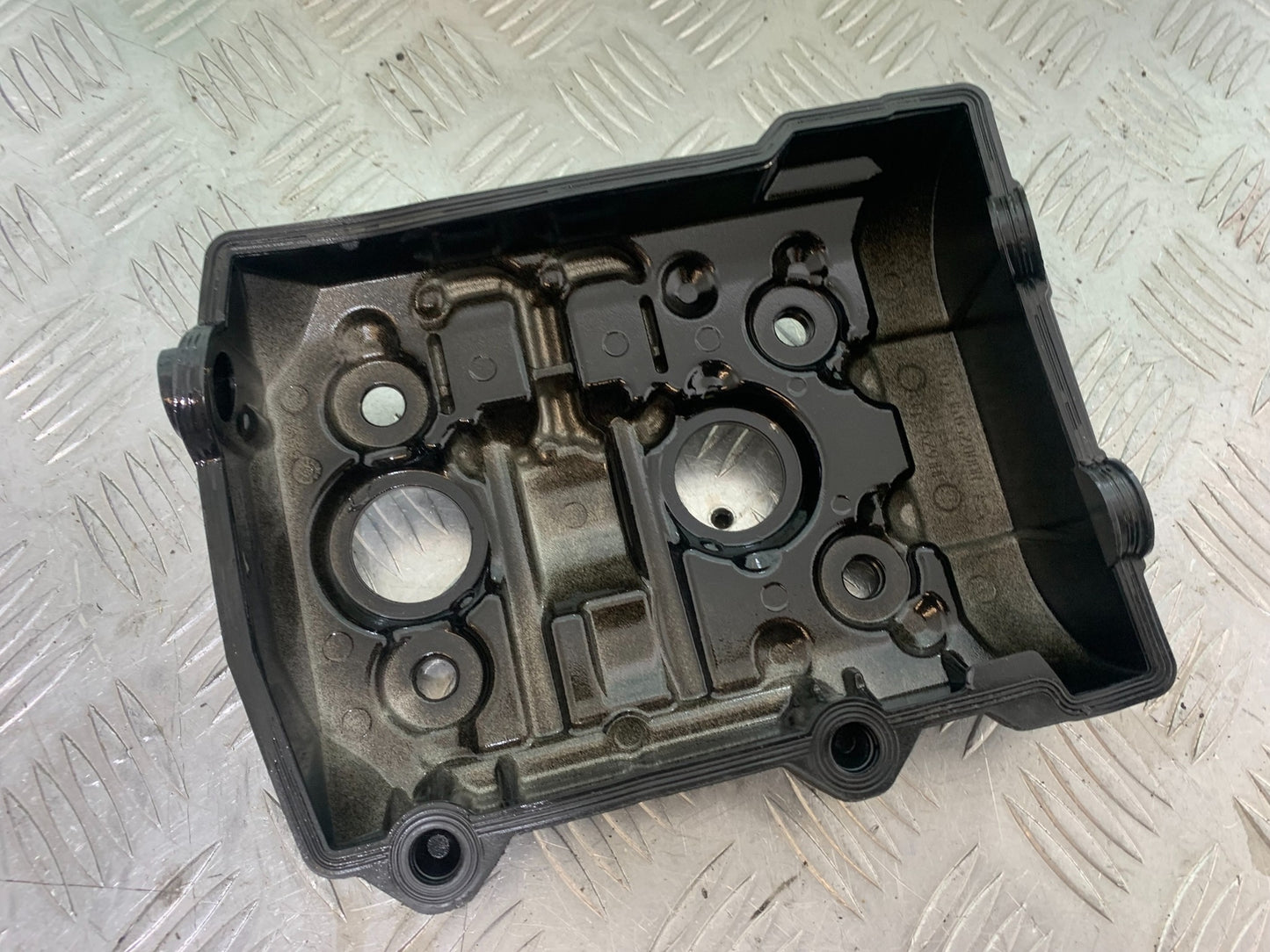 KTM 790 DUKE ROCKER COVER YEAR 2018-2021  (CMB11150)