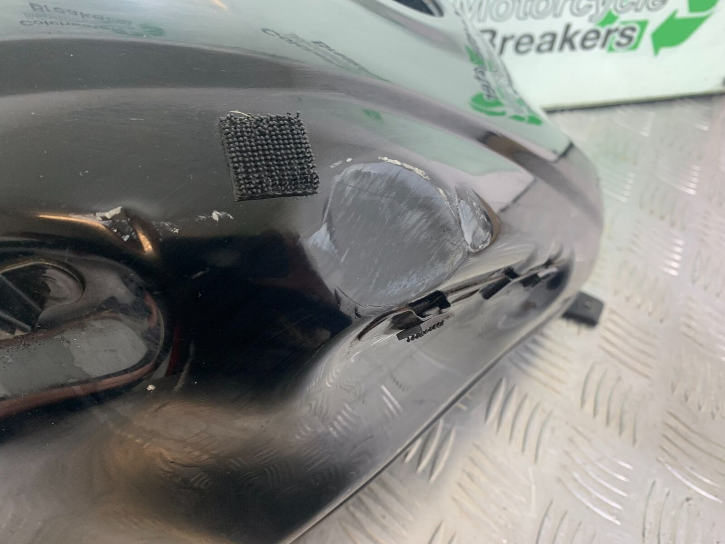 HONDA VFR1200 VFR 1200 FA PETROL TANK  YEAR 2010-11 CMB1088)