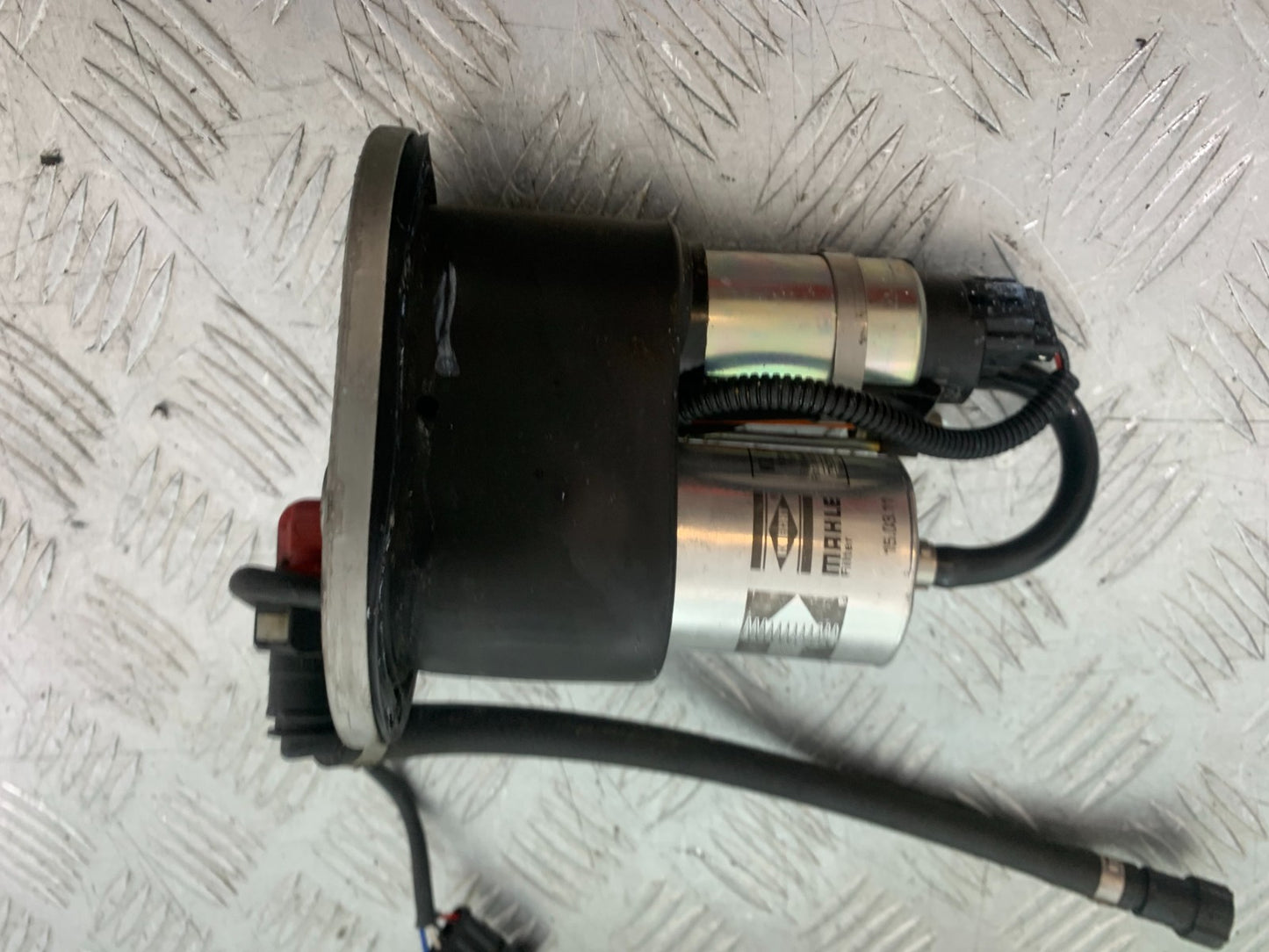 APRILIA TUONO 1000 V4R PETROL PUMP  YEAR 2011-13  (CMB1331)
