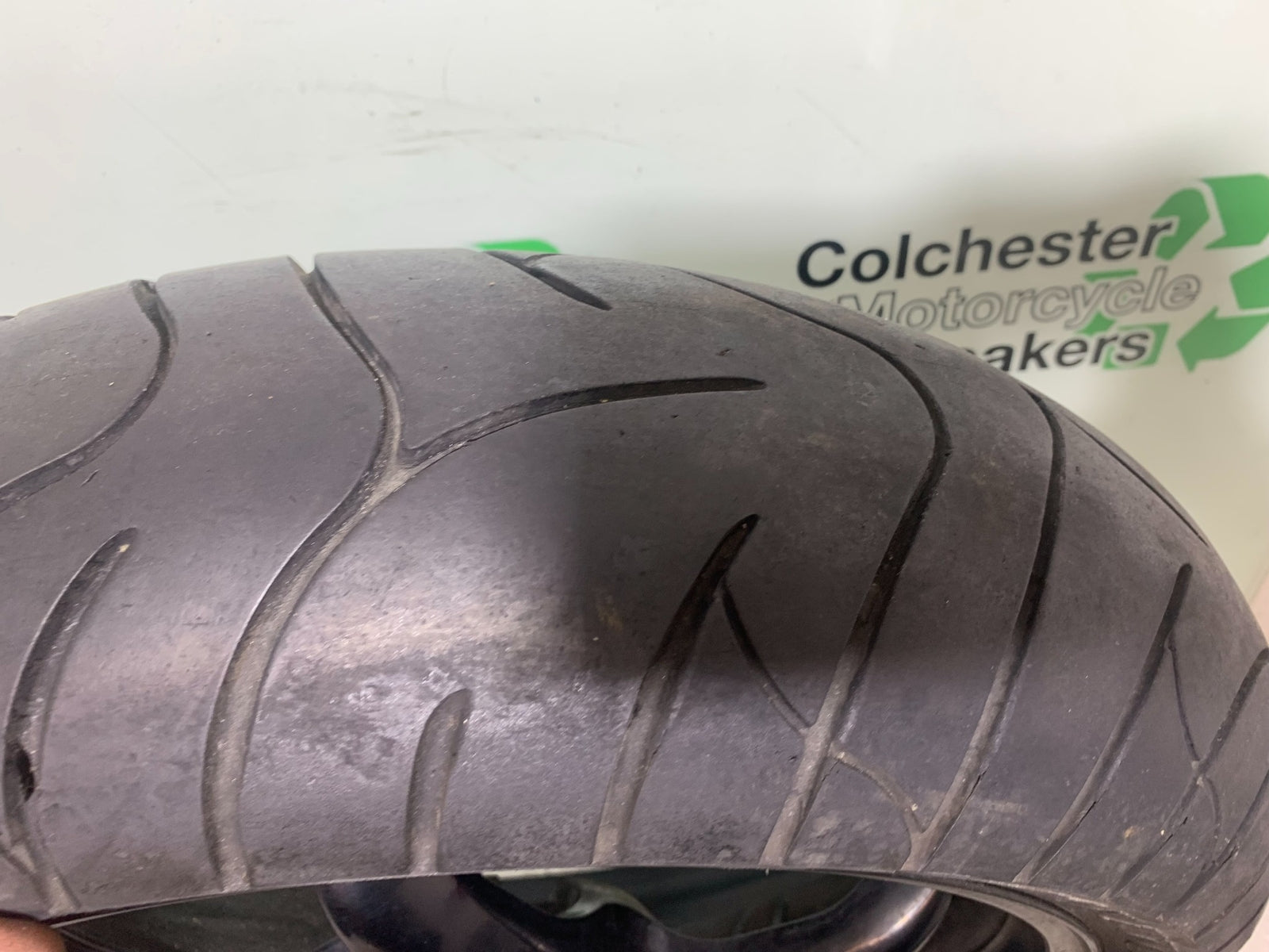 HONDA VFR750 VFR 750 F REAR WHEEL   YEAR 1994-1997 (CMB1156)