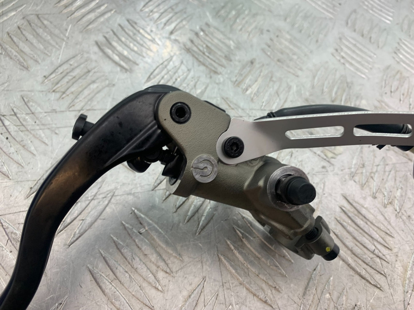 DUCATI 1198 S CLUTCH MASTER CYLINDER  YEAR 2009-2011 (CMB1219)