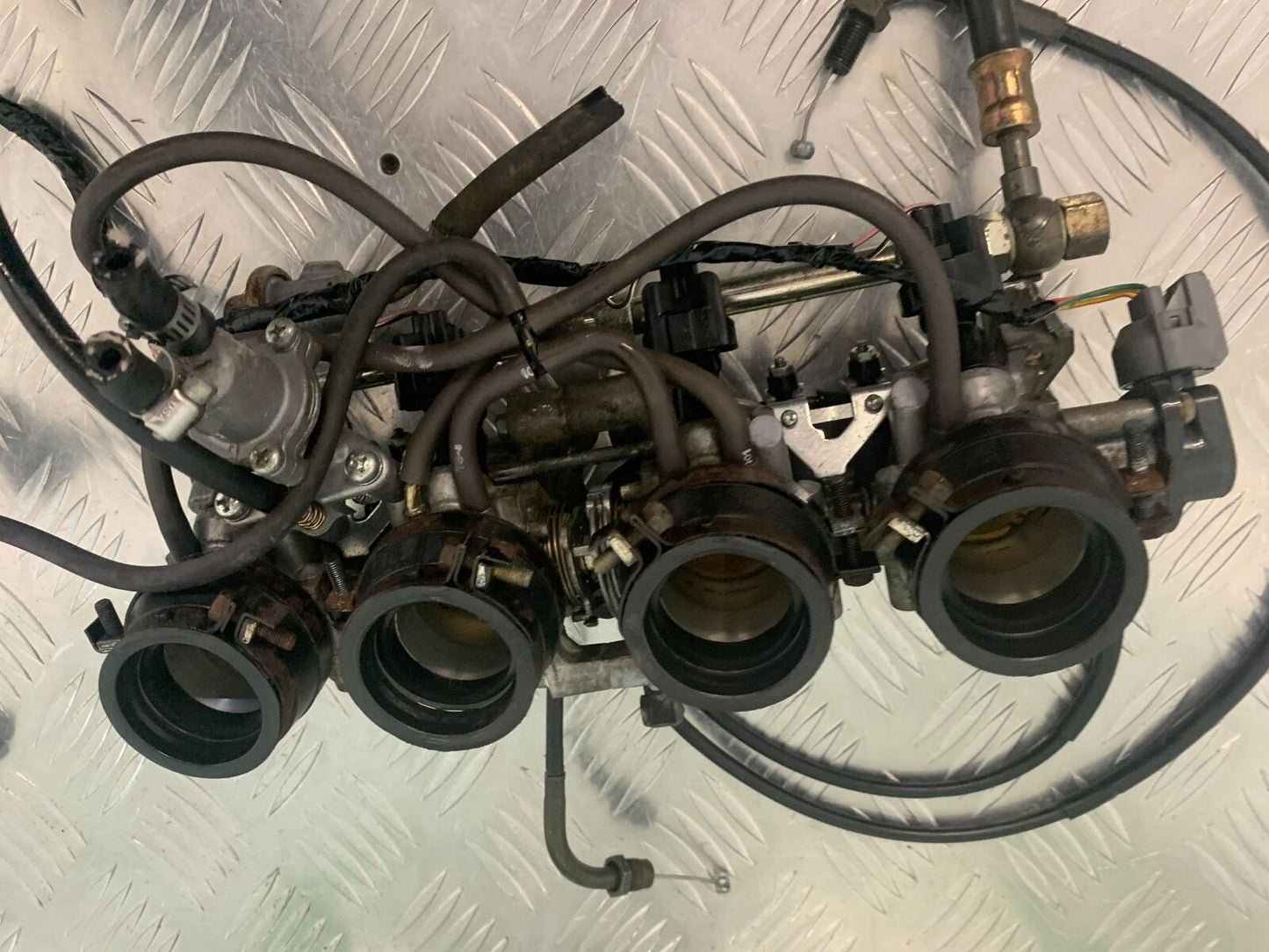 HONDA CBR600 CBR 600 F4I THROTTLE BODIES YEAR 2001-2003 (STOCK 978)