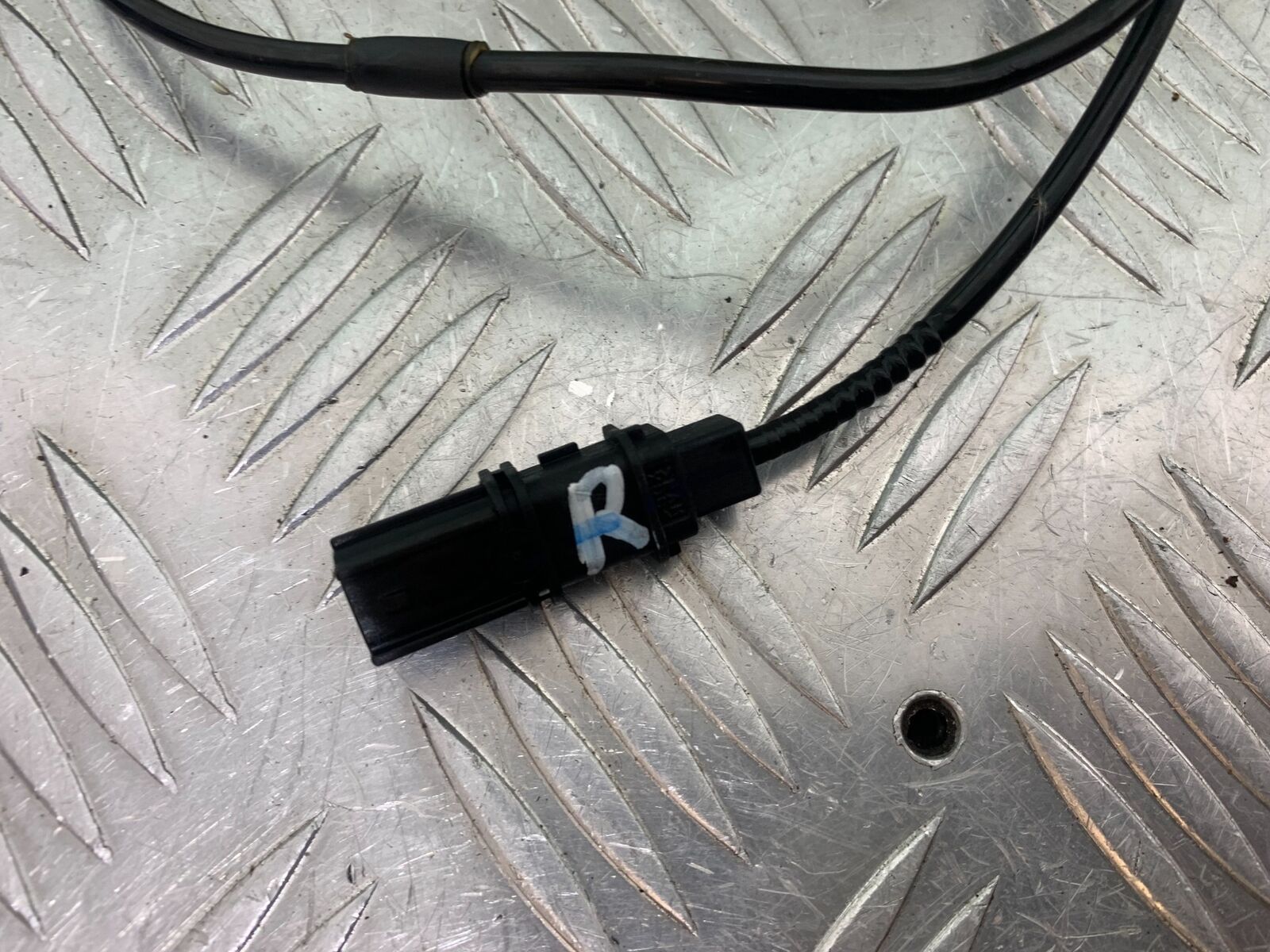 HONDA CRF1000 (DCT) AFRICA TWIN REAR ABS SENSOR   YEAR 2017 (CMB1030)