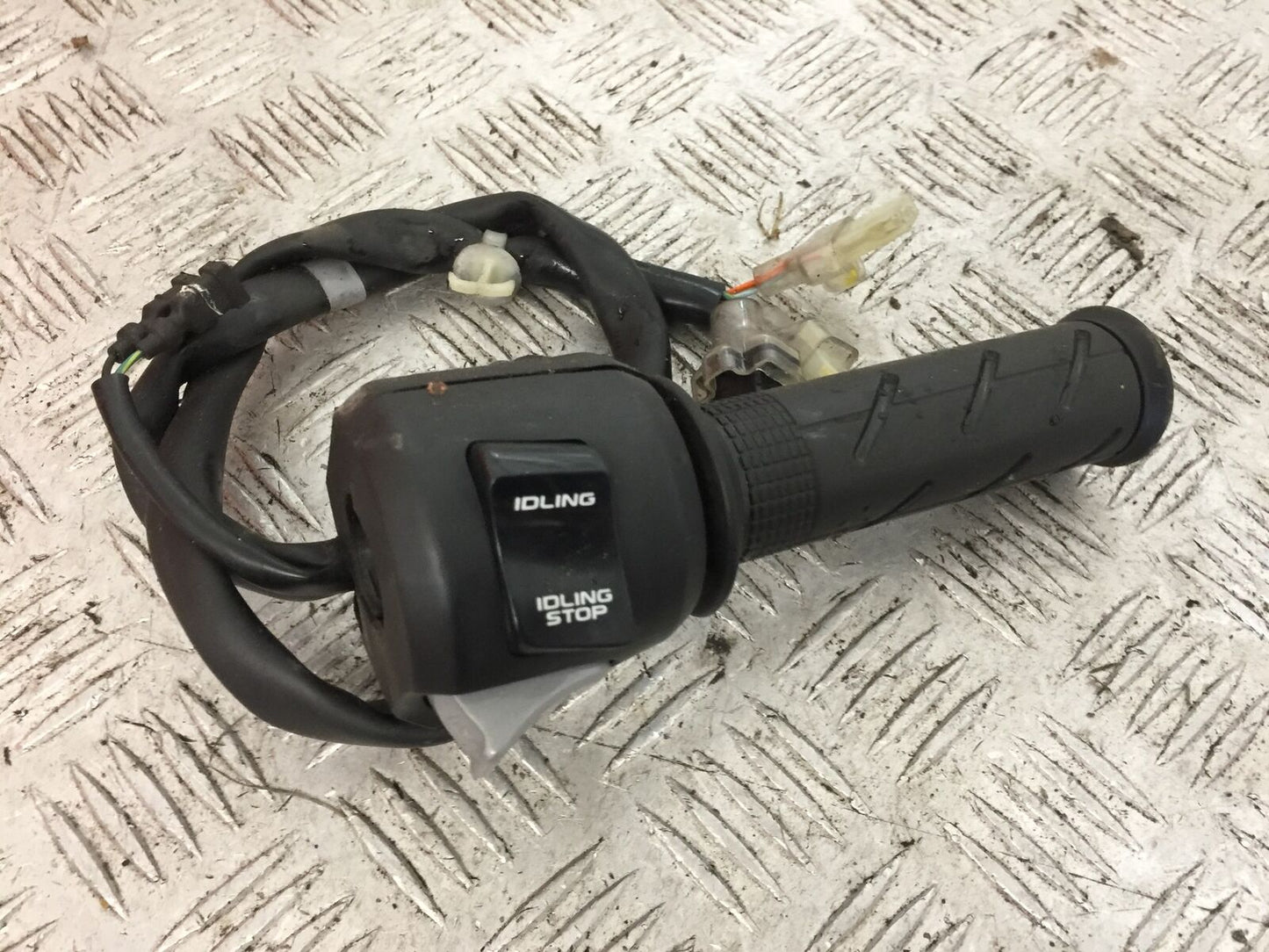 HONDA PCX125 PCX 125 RIGHT SWITCH GEAR   YEAR 2018-2020  (STOCK 760)