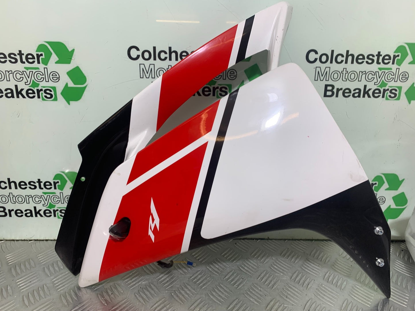 YAMAHA YZF R1 4C8 FAIRING KIT (PATTERN) YEAR 2007-2008 (CMB1237)