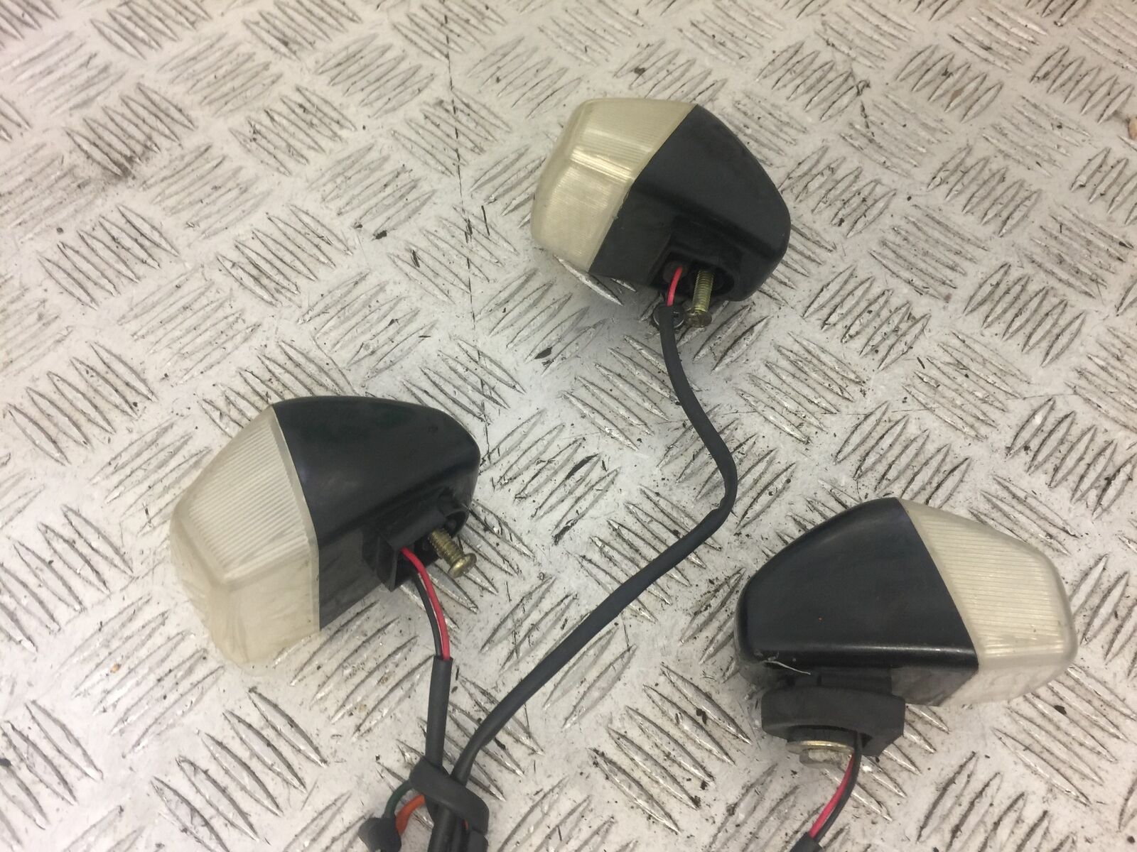 HONDA HONDA CBR400 RR 3X LED INDICATORS  YEAR 1990-95(STOCK 624)