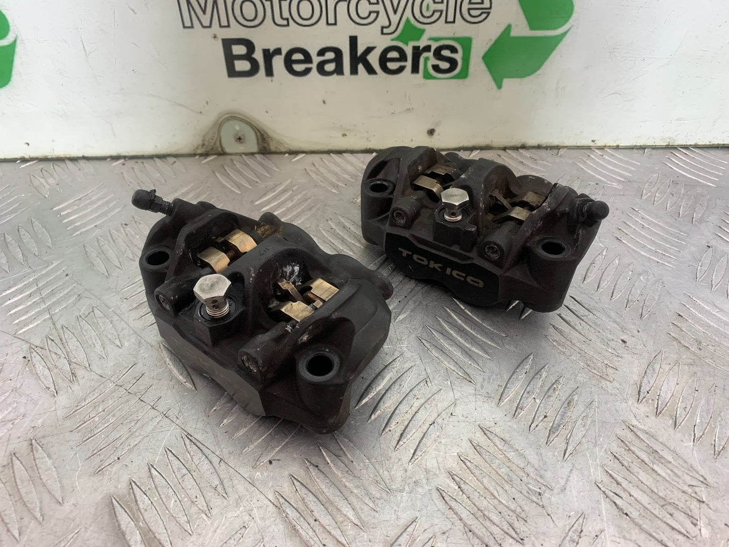 HONDA CBR1000 RR CBR 1000RR FIREBLADE FRONT BRAKE CALIPERS 2008-2011 (CMB1179)