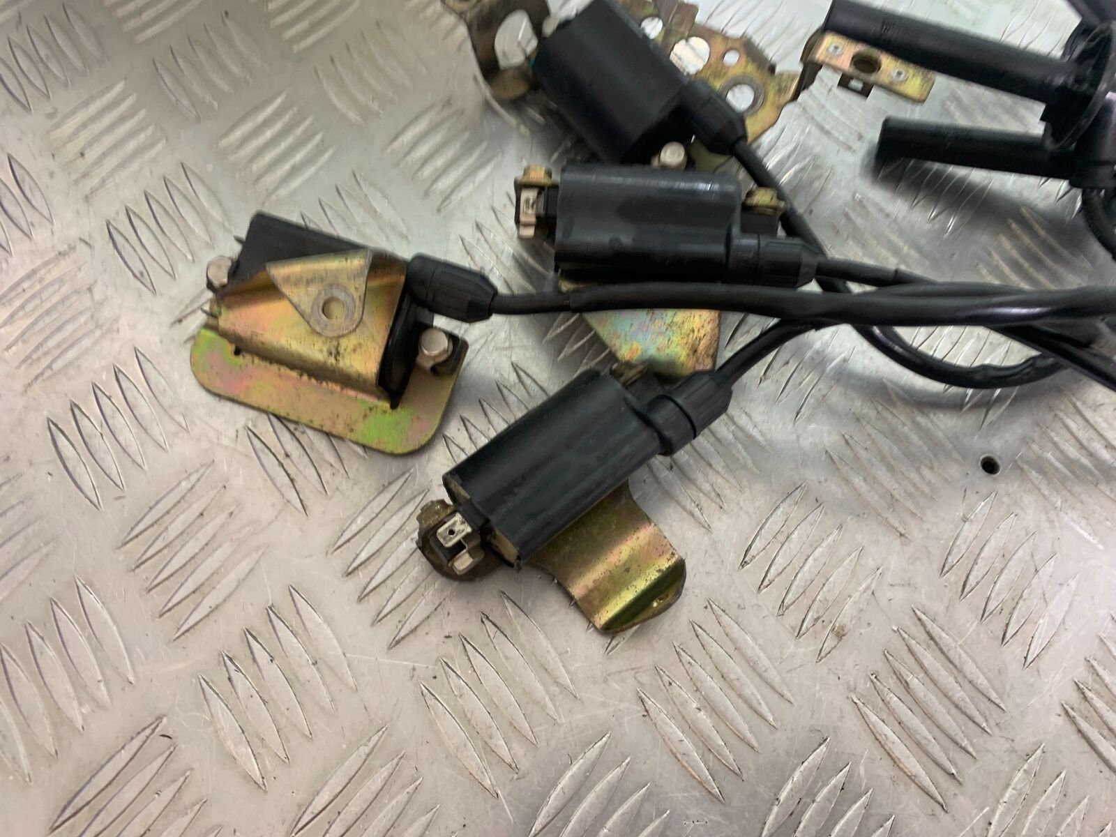 HONDA VFR750 VFR 750 FL-M-N-P COILS AND CAPS   YEAR 1990-93 (CMB1093)