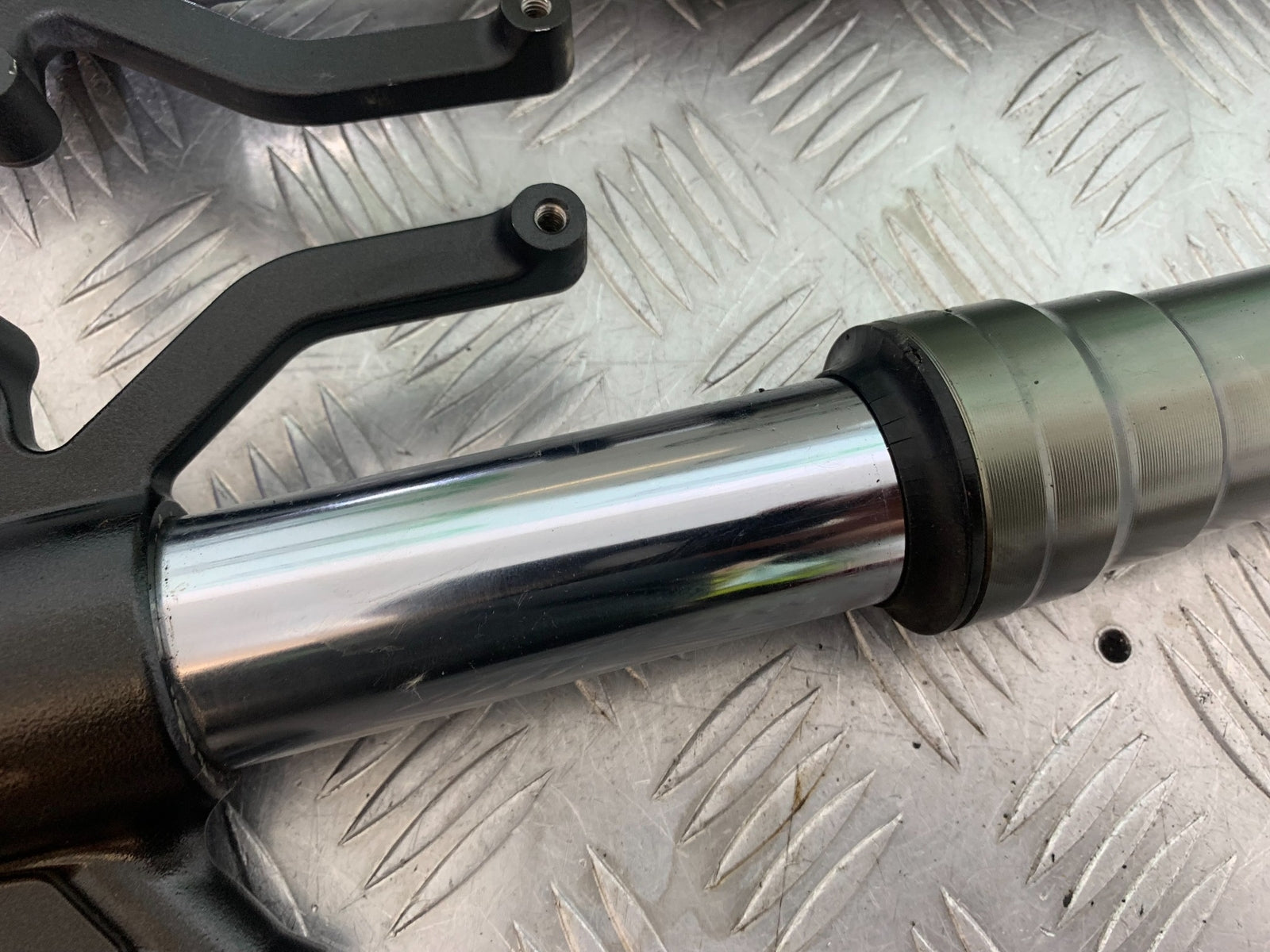 KAWASAKI ZX10R ZX 10R FORKS    YEAR 2011-2015 (CMB1154)