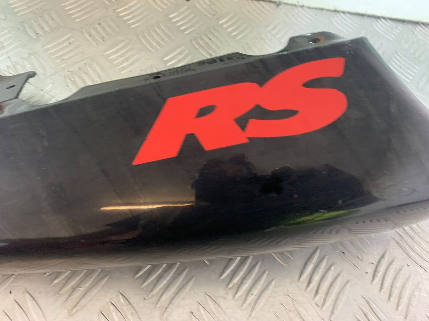 APRILIA RS50 RS 50 RIGHT TAIL PIECE   YEAR 1996-1998 (CMB1132)