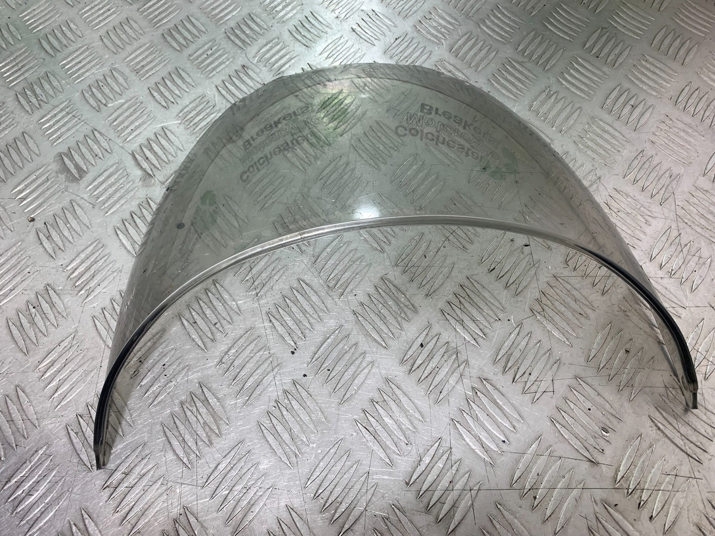 TRIUMPH 955i SPRINT ST SCREEN 1999-2004 (CMB1176)