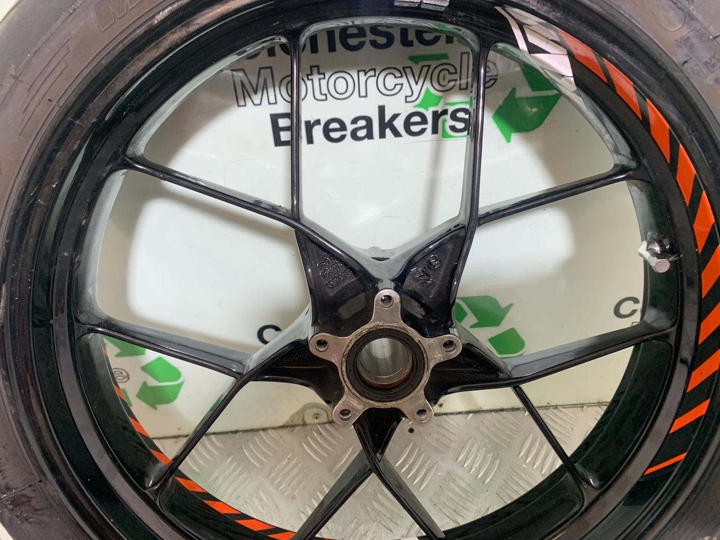 KTM 790 DUKE FRONT WHEEL YEAR 2018-2021  (CMB11150)
