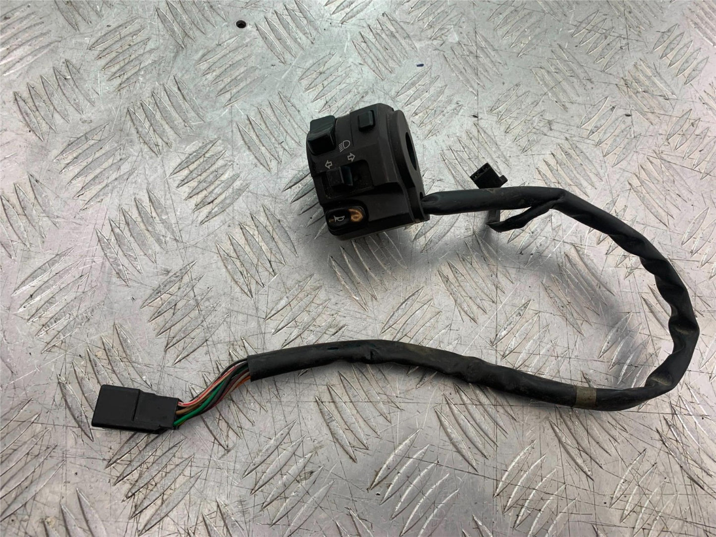 KAWASAKI ZX10R ZX10 R LEFT SWITCH GEAR 2008-2010 (CMB1301)