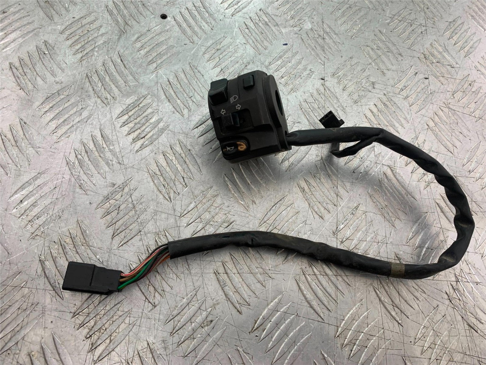 KAWASAKI ZX10R ZX10 R LEFT SWITCH GEAR 2008-2010 (CMB1301)