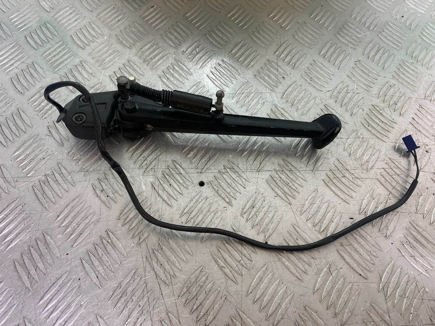 APRILIA RSV4 FACTORY SIDE STAND AND BRACKET  YEAR 2009-2012 (CMB1224)