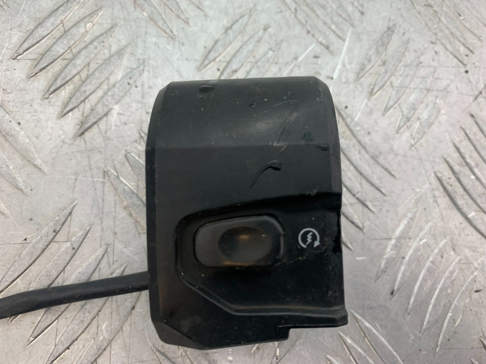 YAMAHA XMAX 125 XMAX-125 RIGHT SWITCH GEAR  YEAR 2015-2020  (CMB1266)