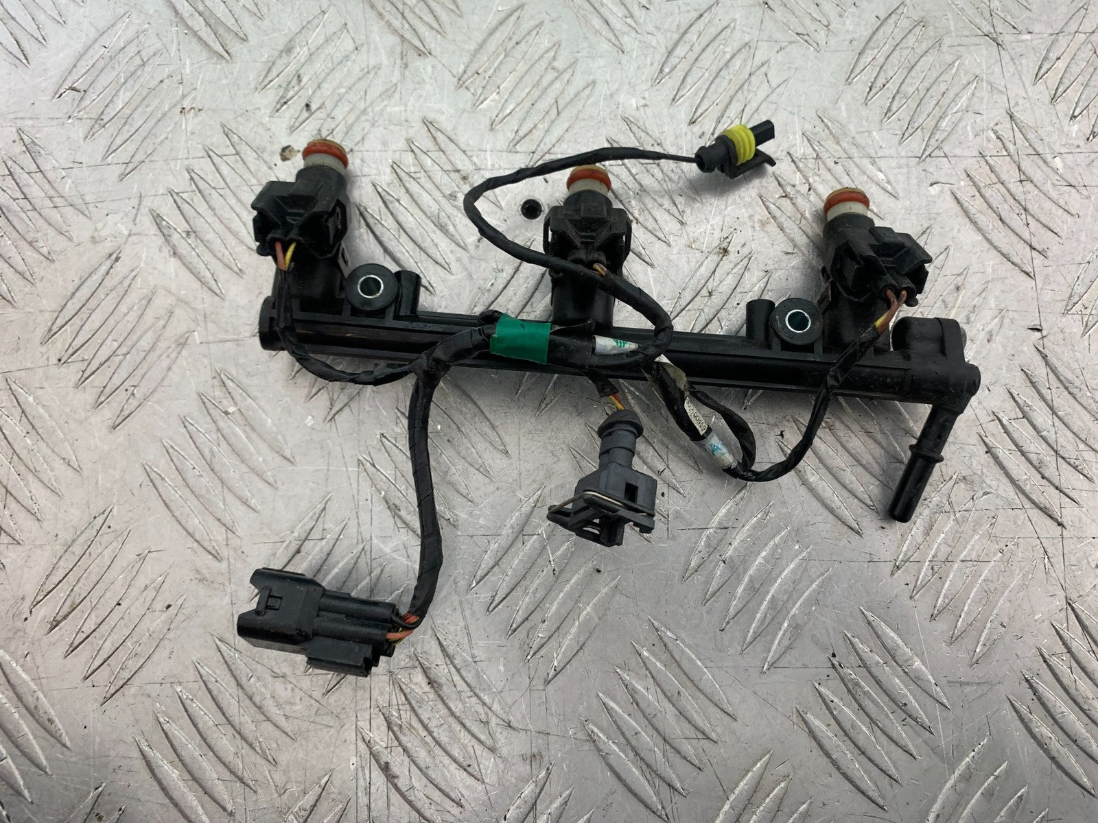 TRIUMPH 1050 SPRINT GT INJECTORS YEAR 2010-2016 (CMB1250)