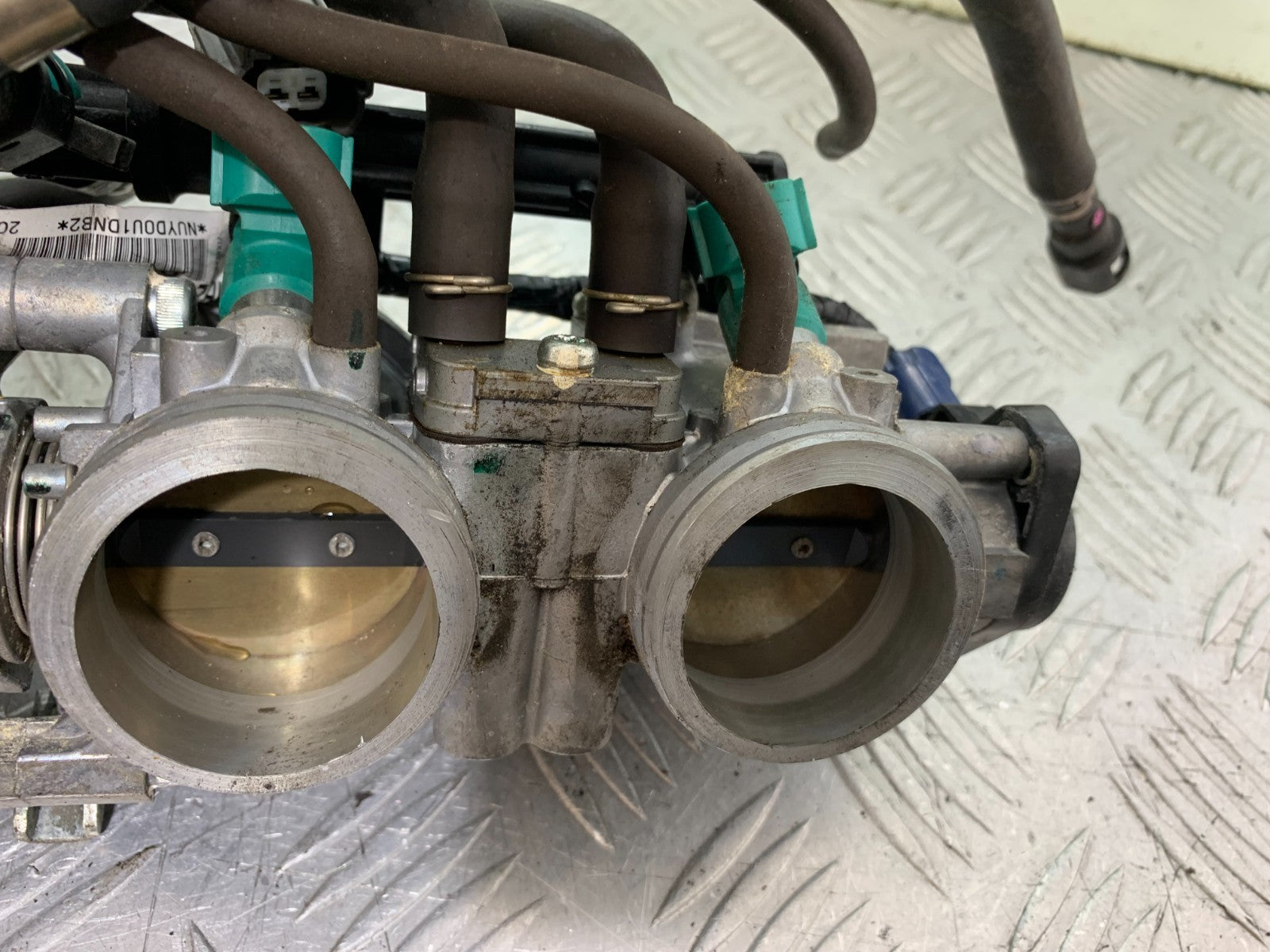 HONDA CBR1000 RR THROTTLE BODIES YEAR  2008-2011 (CMB1330)