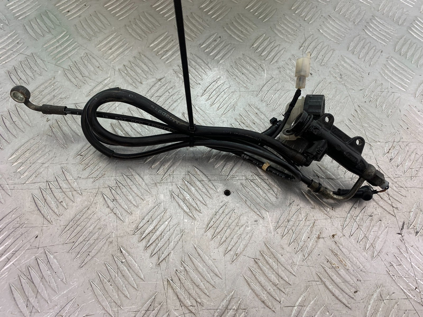 KTM RC125 RC 125 REAR MASTER CYLINDER YEAR 2017-2022 (CMB 1244)