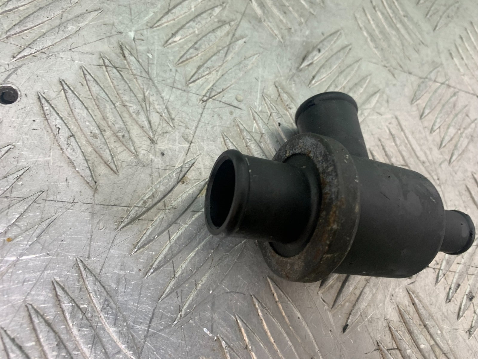 APRILIA RSV1000 R FACTORY MILLE THERMOSTAT  2004-09 (CMB1203)