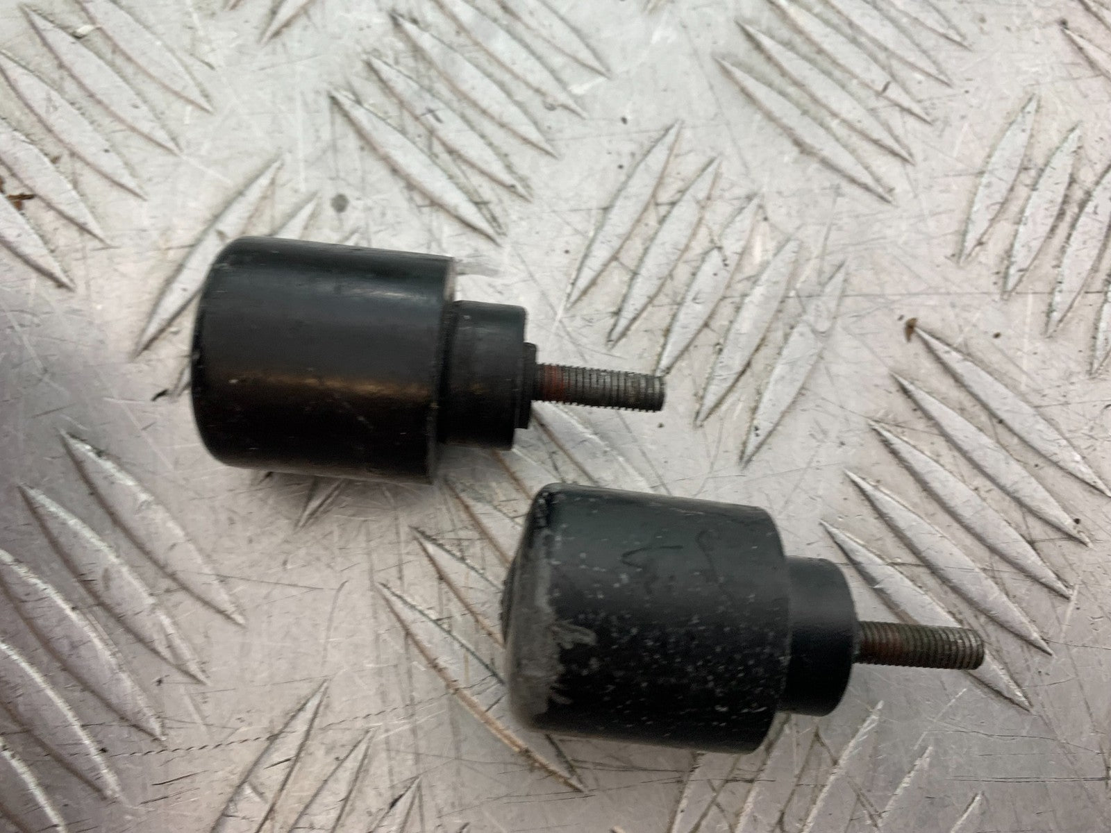 HONDA XL125 VARADERO BAR END WEIGHTS   YEAR 2001-2006  (CMB1304)