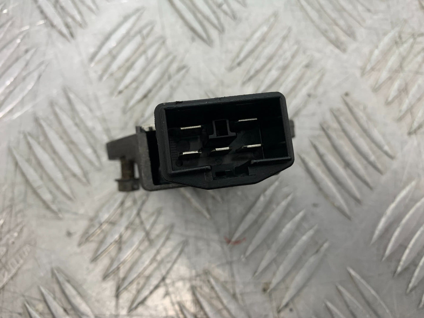 HONDA CB600 CB 600 HORNET REGULATOR   YEAR 1998-2002 (CMB1297)
