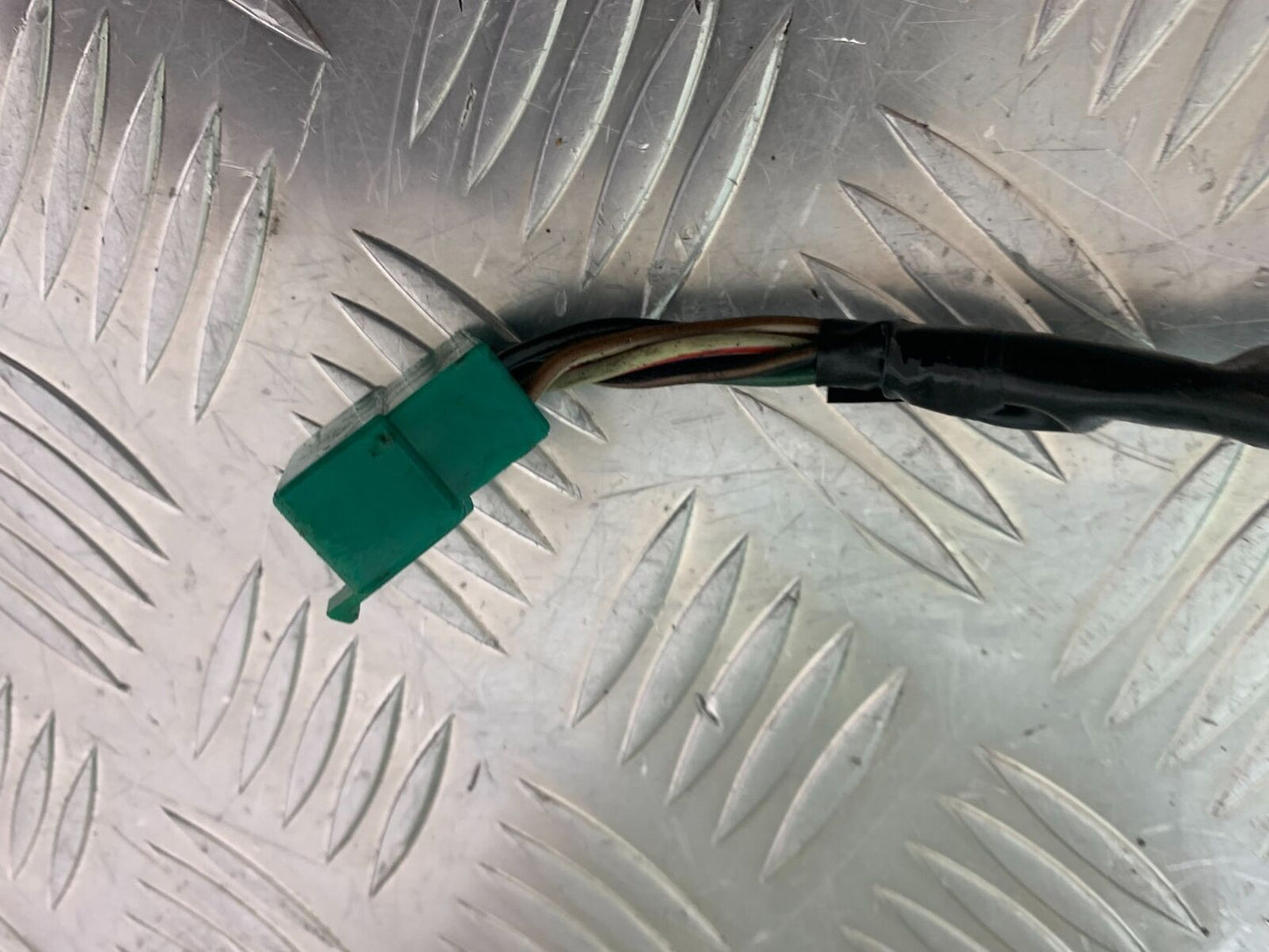 HONDA CX500 CX 500 FUSE BOX   YEAR 1980 (CMB1131)