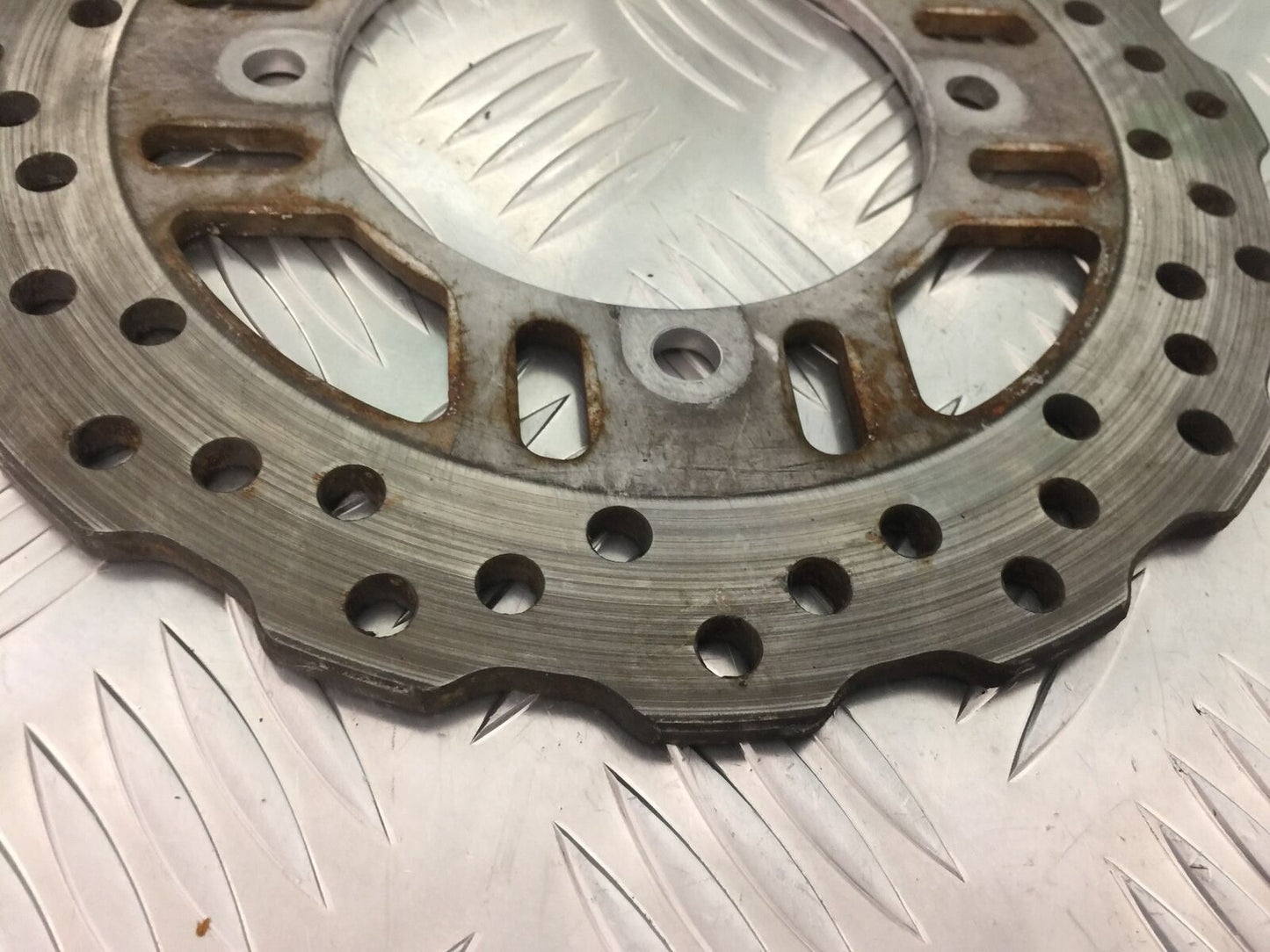 KAWASAKI Z800 Z 800 REAR BRAKE DISC   YEAR 2013-2017 (STOCK 925)