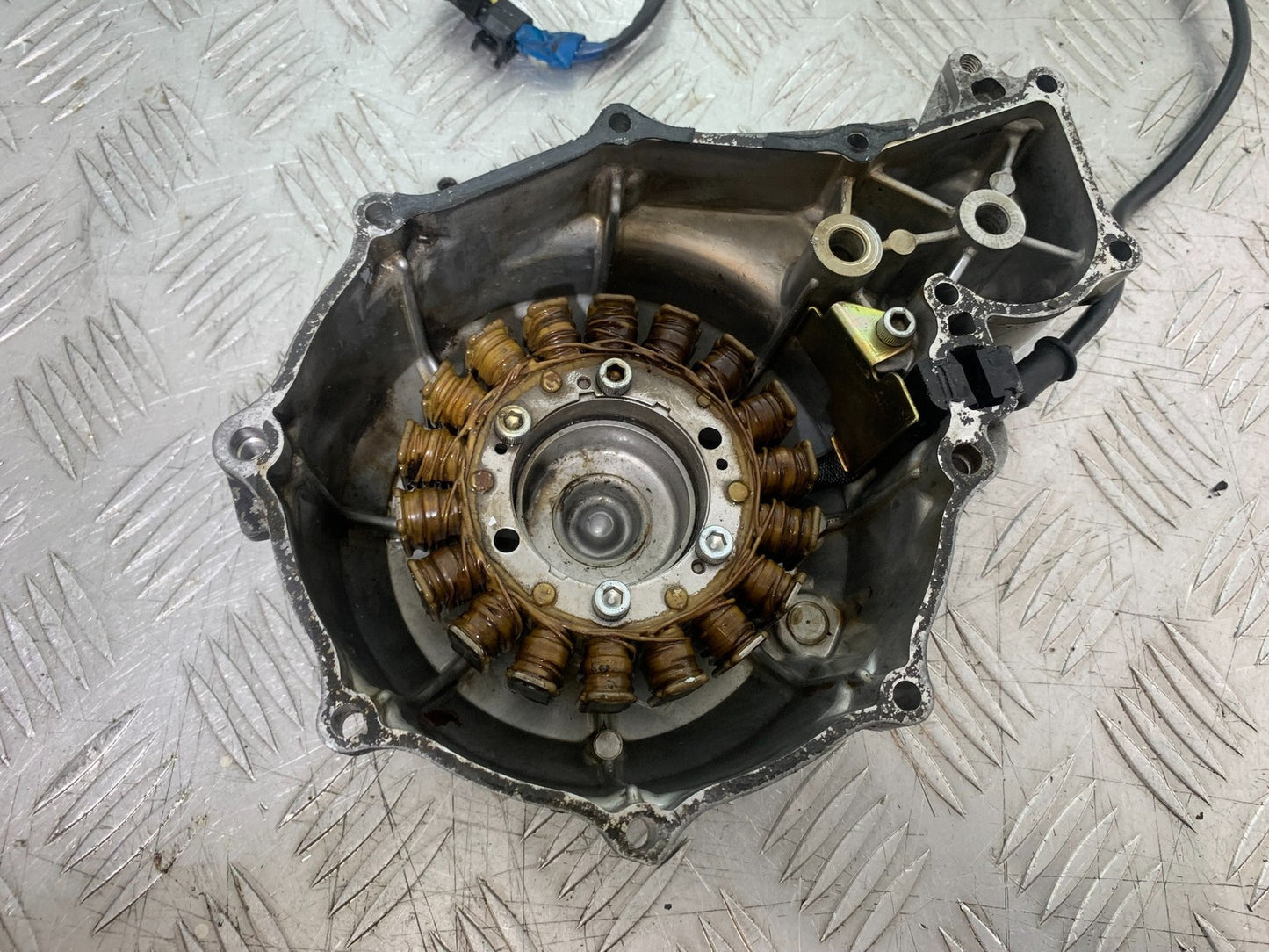 HONDA NTV 600 REVERE GENERATOR AND COVER  YEAR 1988-1996  (CMB1281)