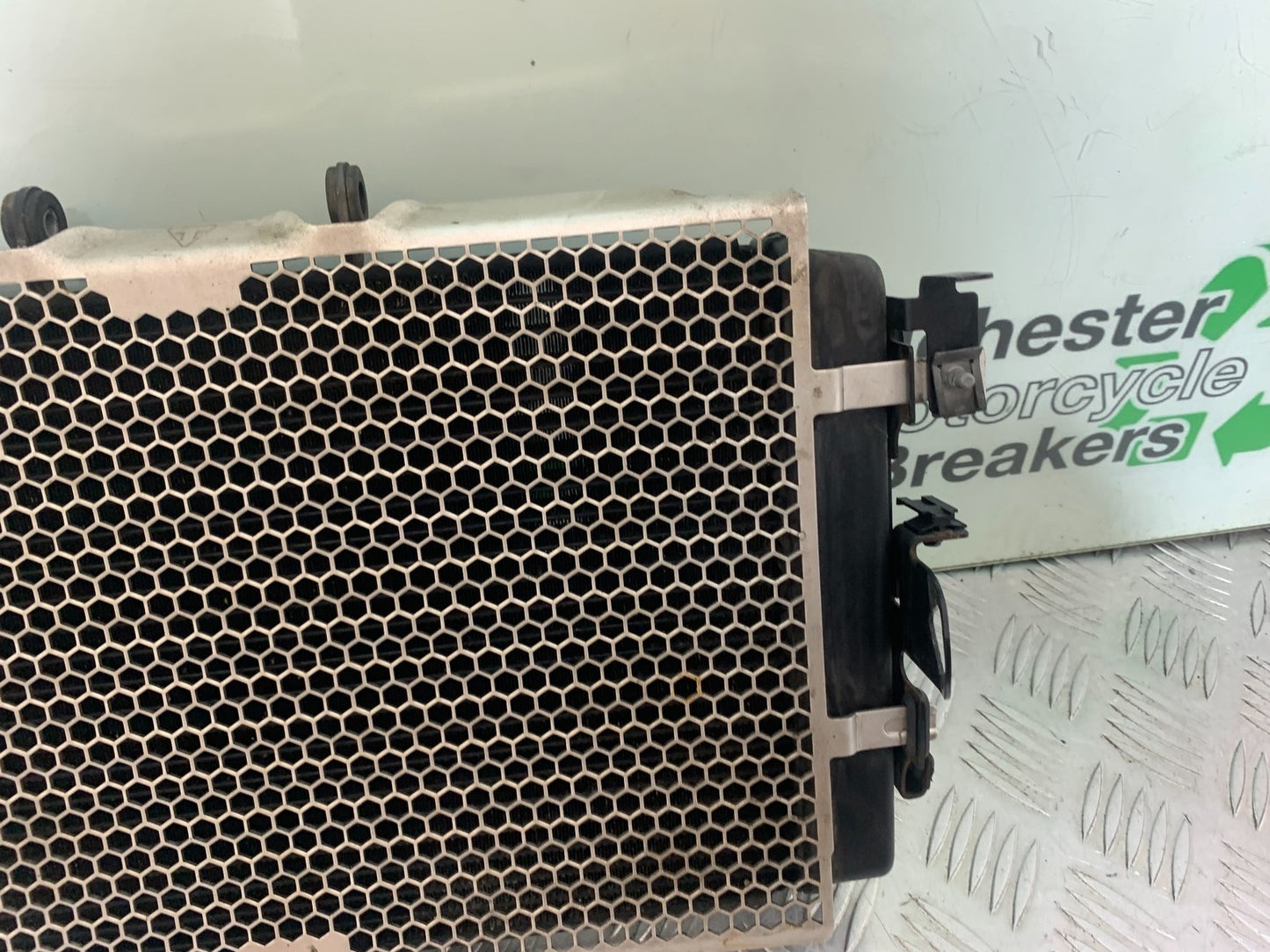 TRIUMPH TIGER 800 XRT RADIATOR  2018-2020 (CMB1193)
