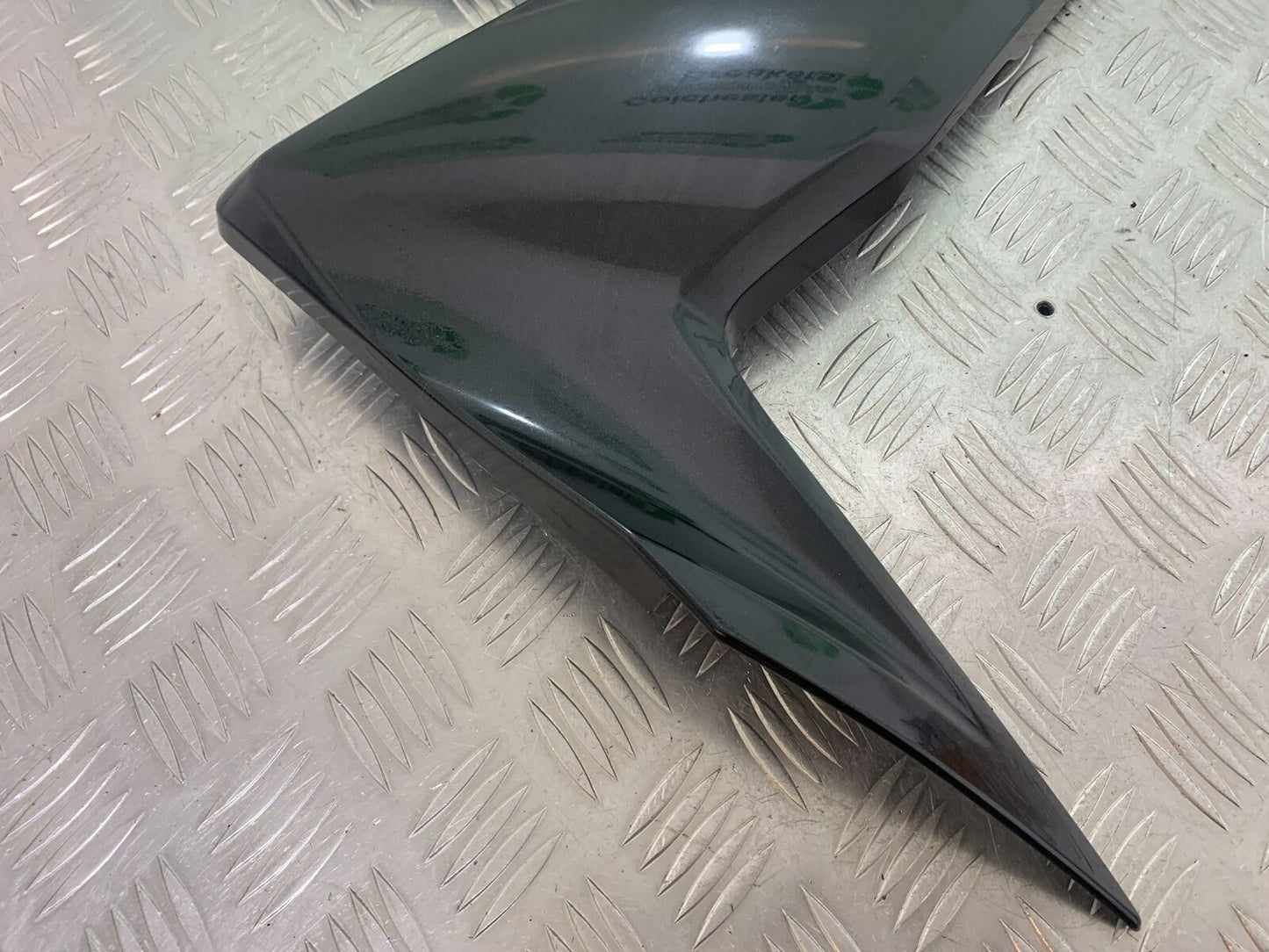 KAWASAKI Z300 ER300 RIGHT FAIRING PANEL YEAR 2016-2018  (CMB1056)