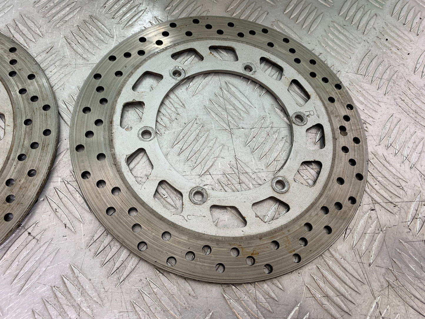YAMAHA XV1100 XV 1100 VIRAGO FRONT BRAKE DISCS 1990-1999 (CMB1243)