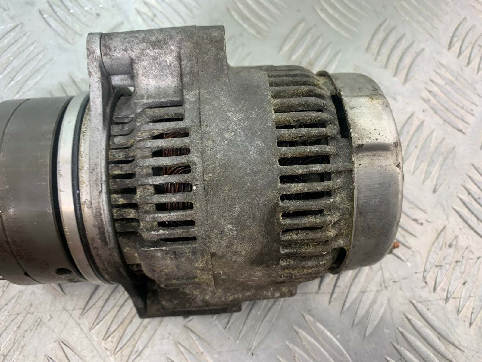 HONDA ST1100 PAN EUROPEAN ALTERNATOR   YEAR 1993-2001 (CMB1195)