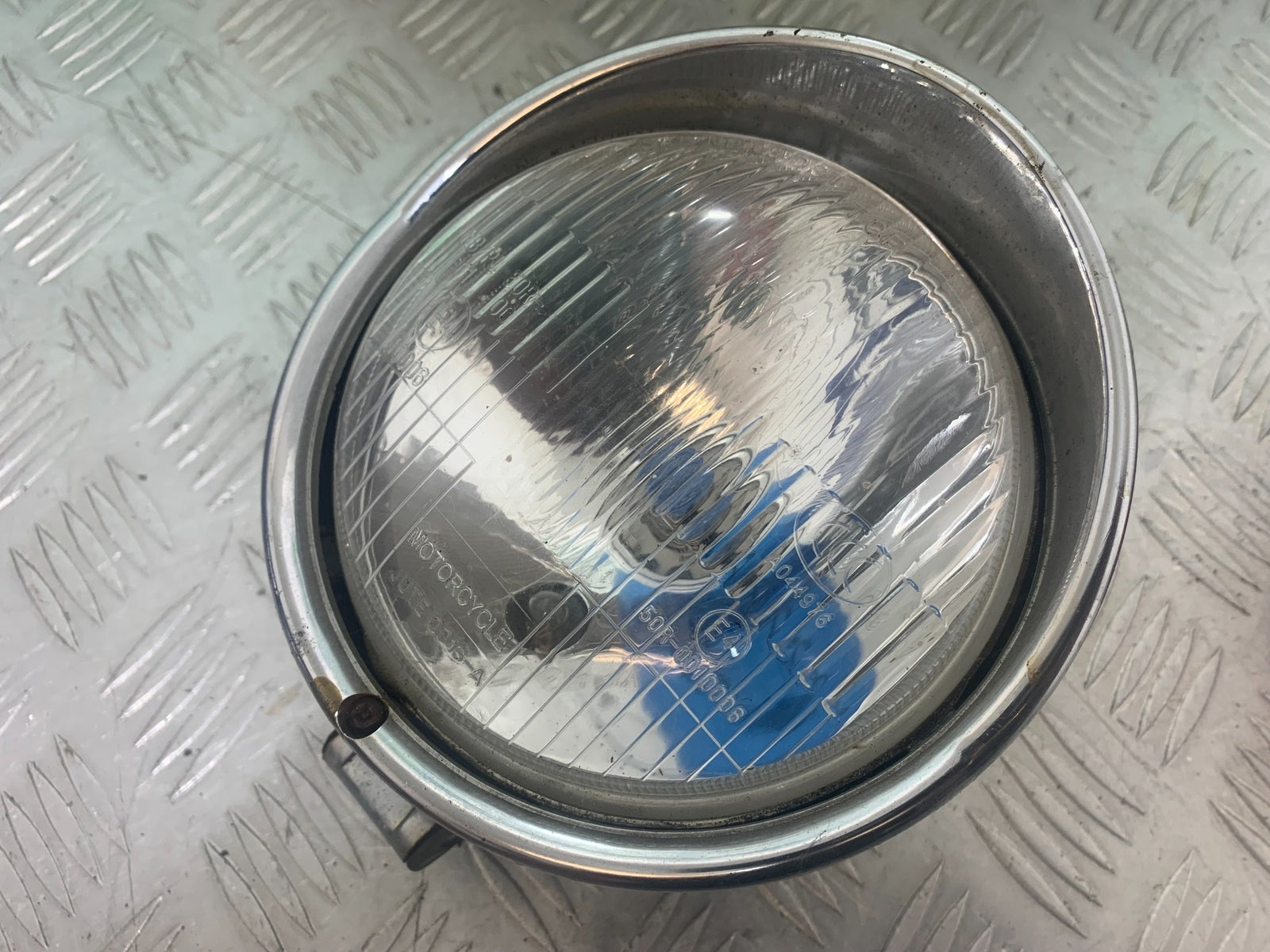 PIONEER XF250 HEADLIGHT   YEAR 2009 (CMB1143)