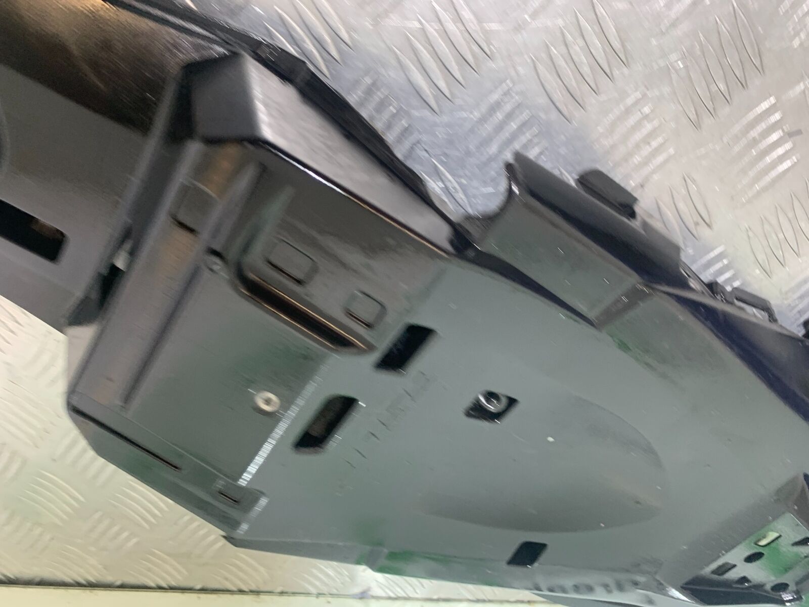 HONDA CBR650 F CBR 650F UNDERTRAY  YEAR 2014-17  (CMB1130)