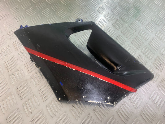 HONDA CBR125 CBR 125 LEFT MIDLE FAIRING PANEL  YEAR 2004-06  (CMB1040)