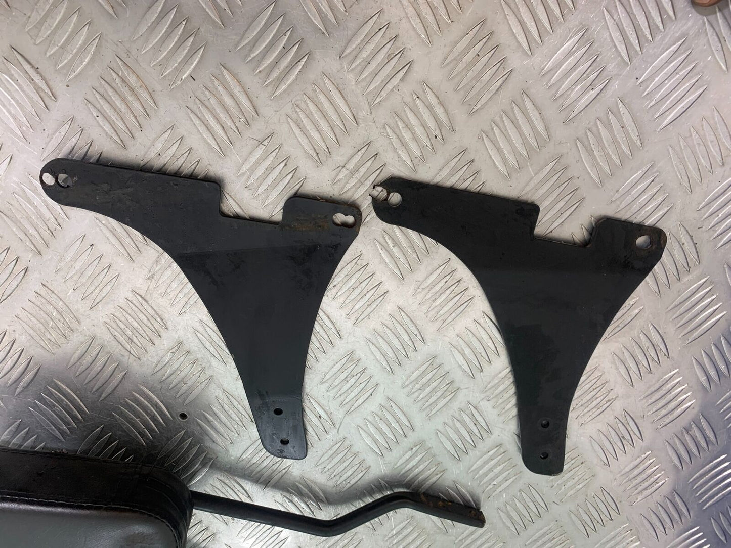 SUZUKI INTRUDER VL800 C800 BACK REST  YEAR 2012-16 (CMB1039)