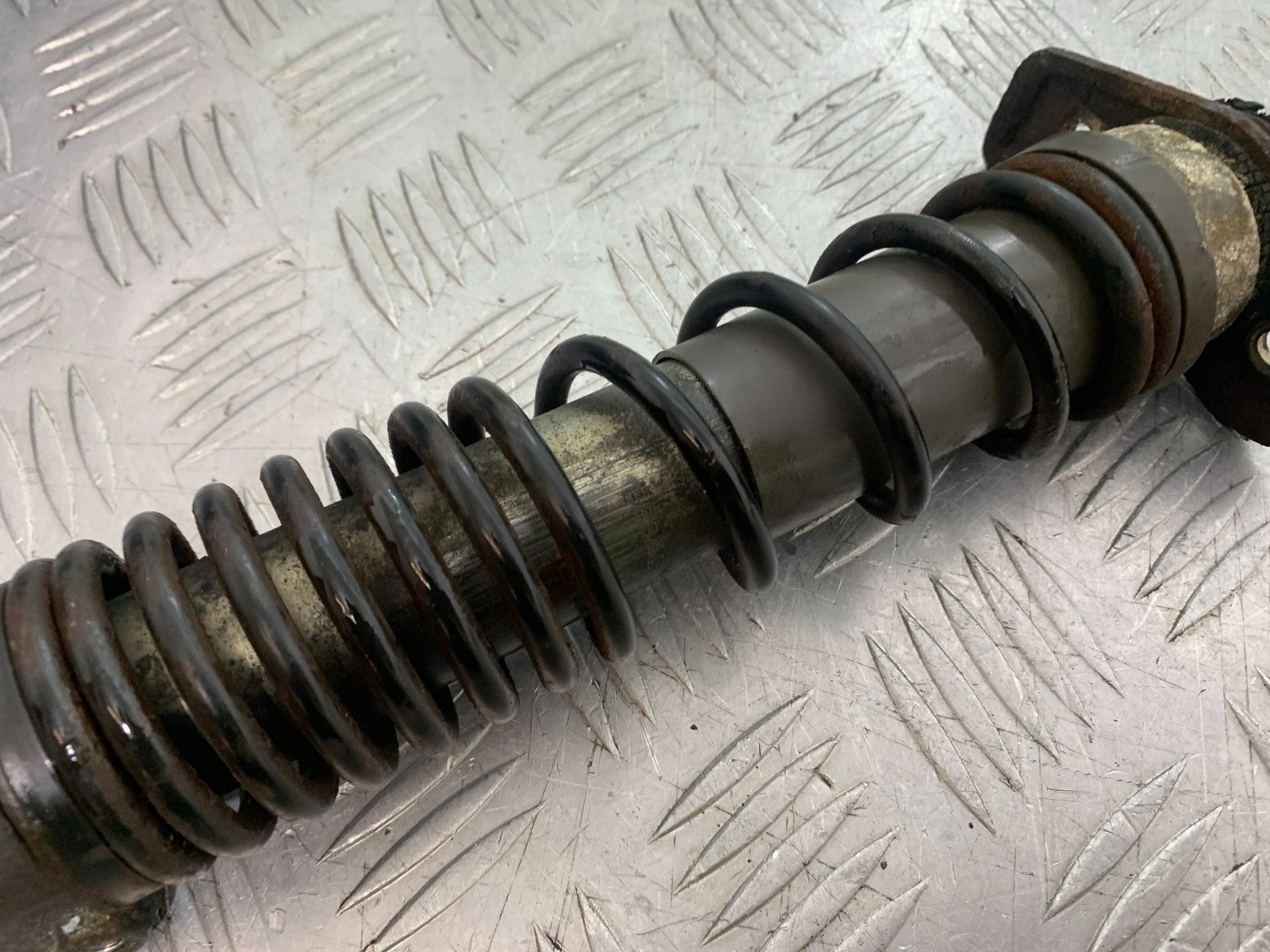 PIAGGIO VESPA GT125 L FRONT SHOCK  YEAR 2003 (CMB1300)