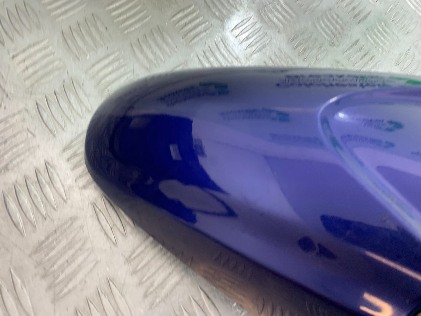 SUZUKI GSF600 GSF 600 BANDIT FRONT MUDGUARD  2000-2004 (CMB1269)