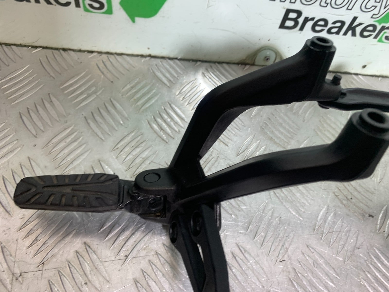 KTM 390 ADVENTURE REAR HANGERS AND PEGS   YEAR 2020-24 (CMB1240)