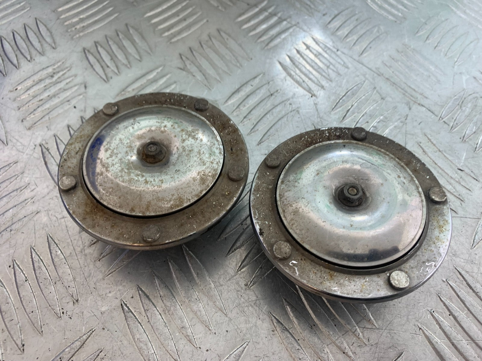 YAMAHA XJR1300 XJR 1300 HORNS YEAR  1999-2003 (CMB1119)