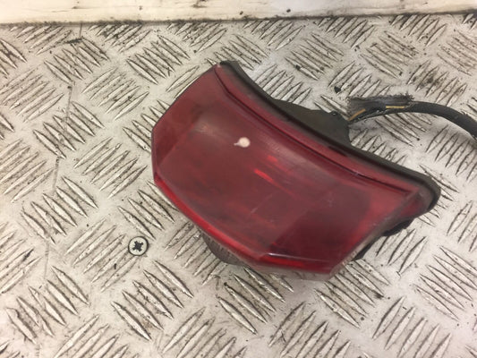YAMAHA FZ6 REAR LIGHT  YEAR 2005 (STOCK 473)