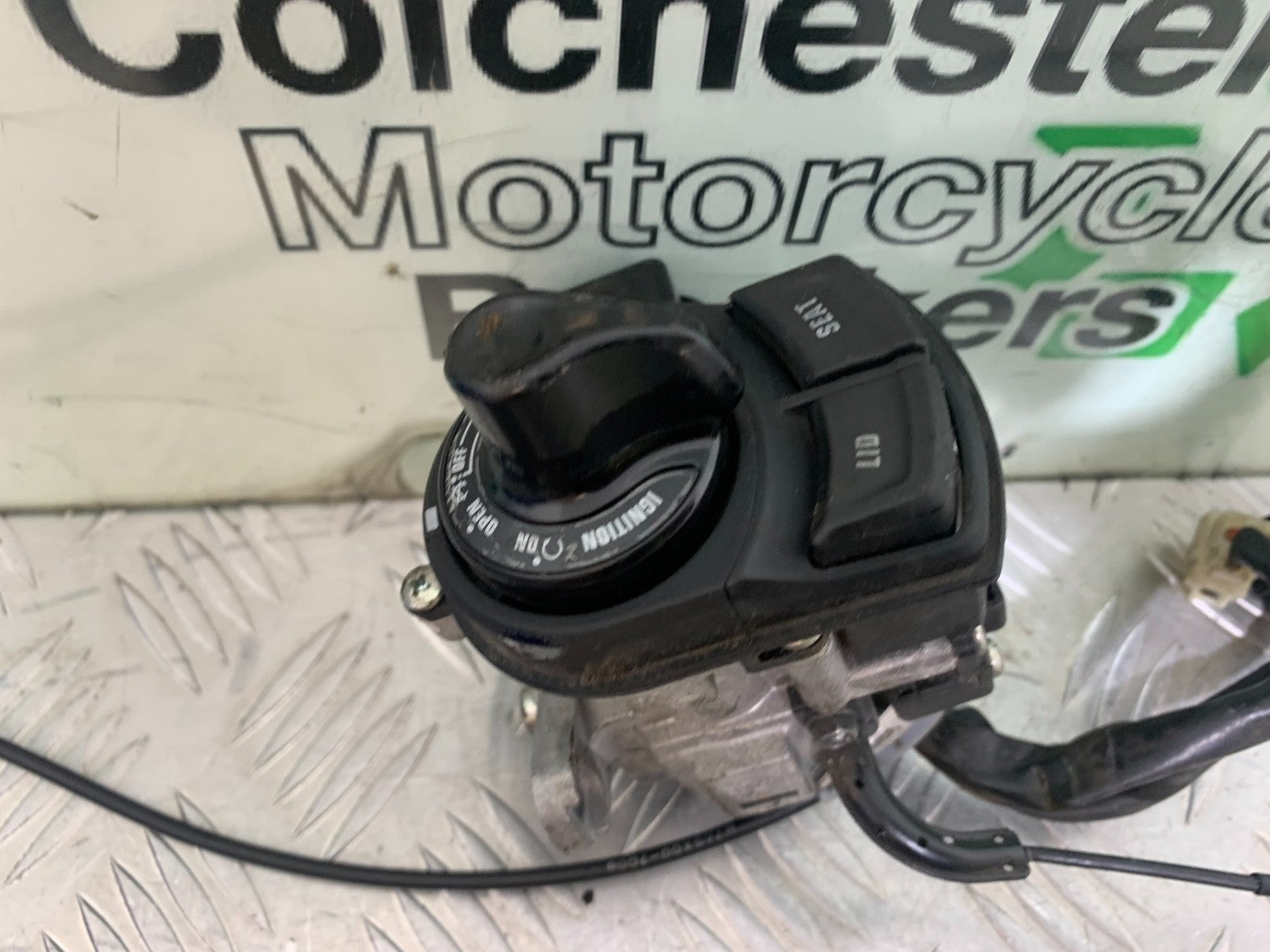 YAMAHA XMAX 300 ECU LOCKS KEY   YEAR 2017-2020 (CMB1218)