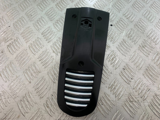 PIAGGIO VESPA GTS 125 FRONT INFILL GRILL YEAR 2009-14  (CMB1261)