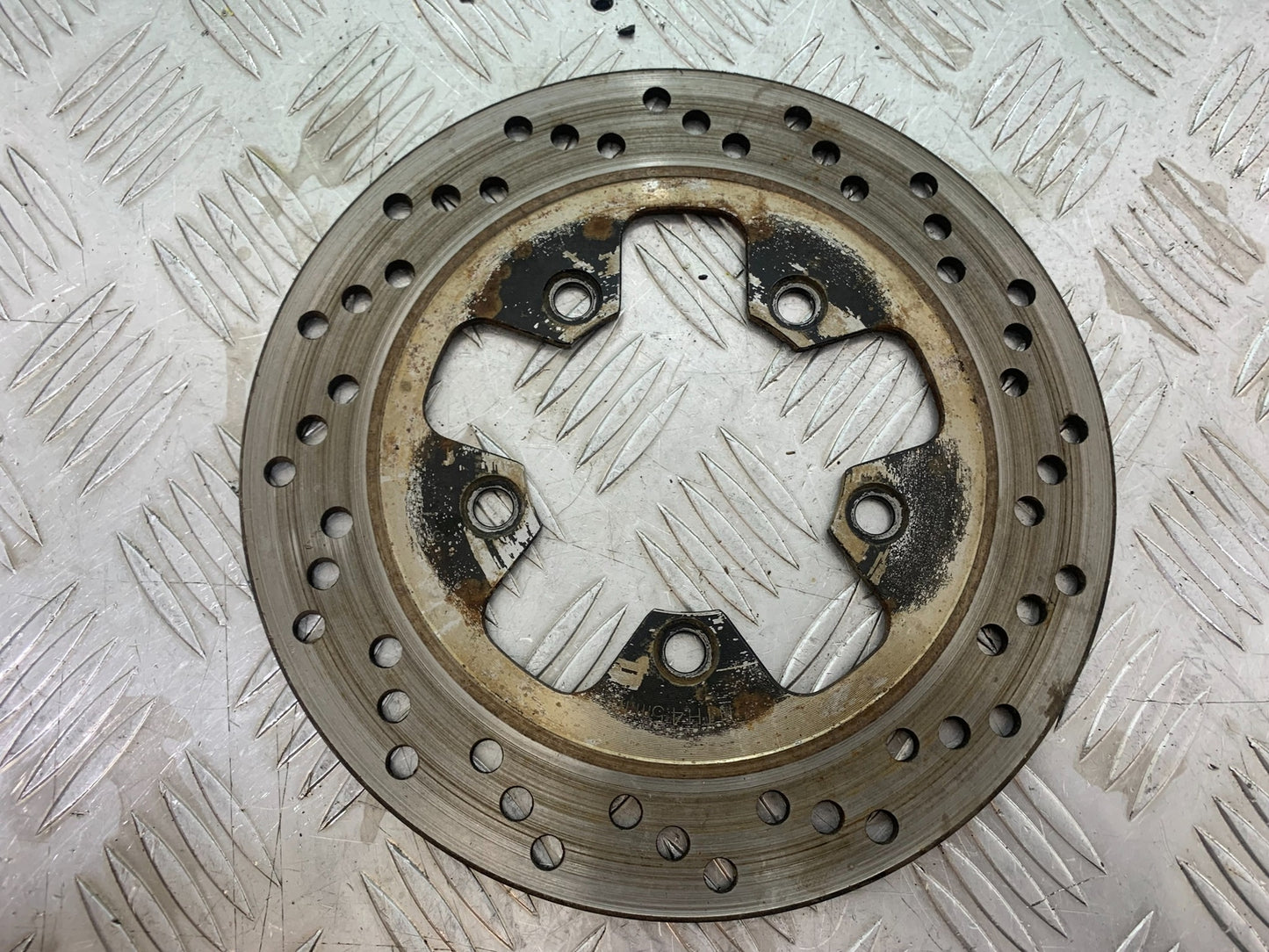 SUZUKI GSF1200  GSF 1200 BANDIT REAR BRAKE DISC YEAR 1997-2000 (CMB1149)
