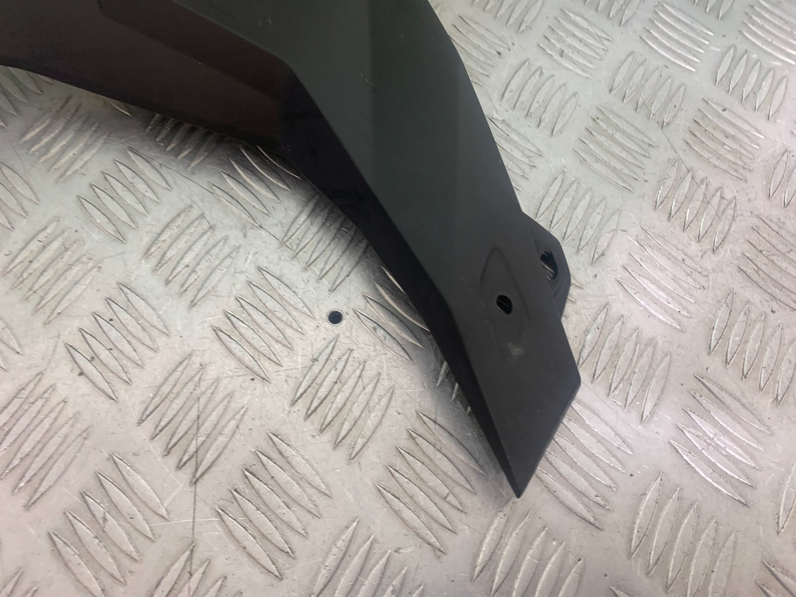 BMW M1000 R LEFT FAIRING PANEL YEAR 2023-2024 (CMB1140)