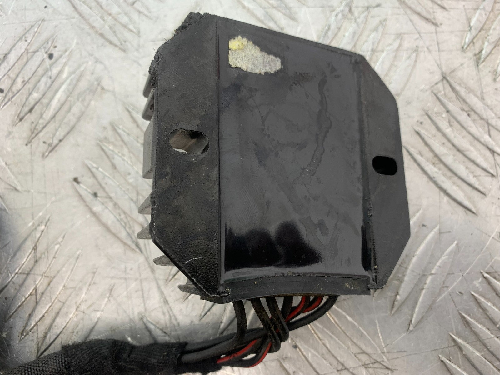 BSA 650 GOLD STAR REGULATOR   YEAR 2022-2025 (CMB1262)