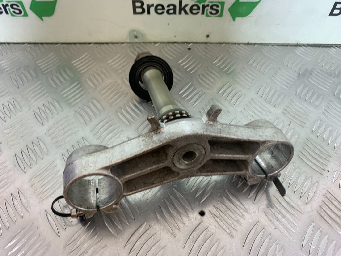 KAWASAKI ZX6R ZX6 R BOTTOM YOKE YEAR 2007 2008 (CMB1002)