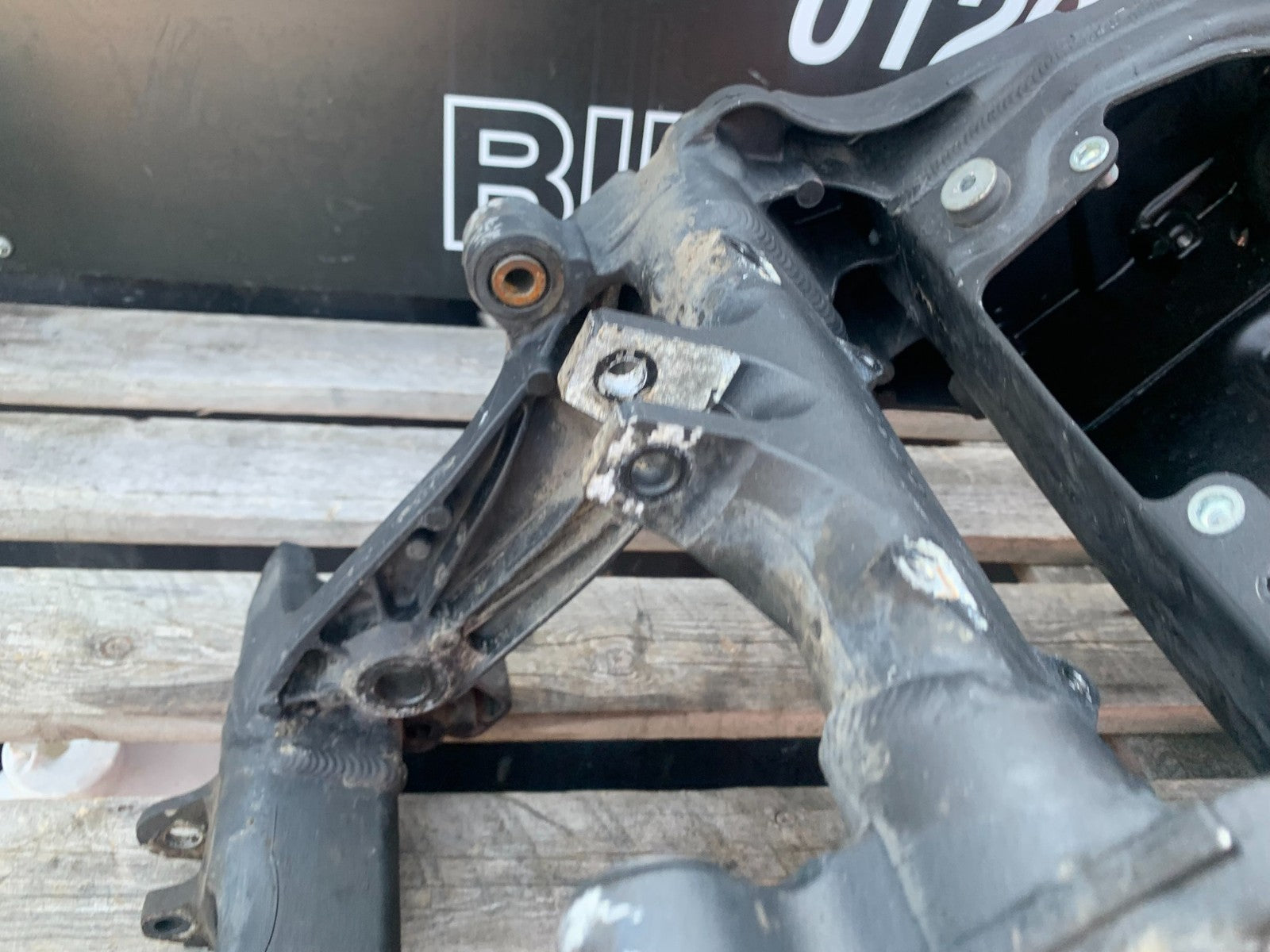 KAWASAKI GTR1400 GTR 1400 FRAME REG LOG BOOK  YEAR 2007-2009 (CMB1174)